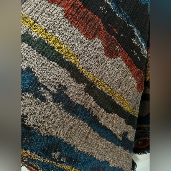 Scarf - Picture 2 of 5